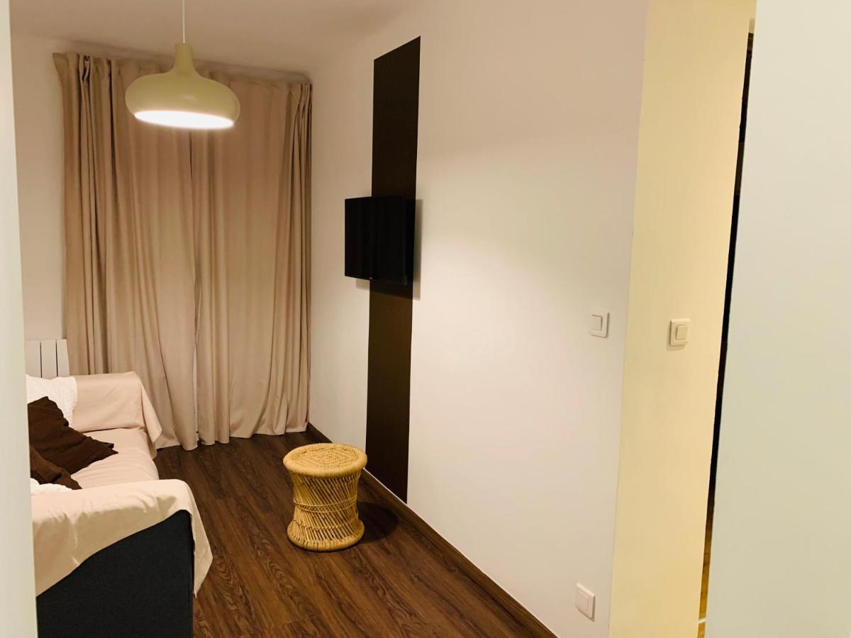 Rose Appartement Manosque Buitenkant foto