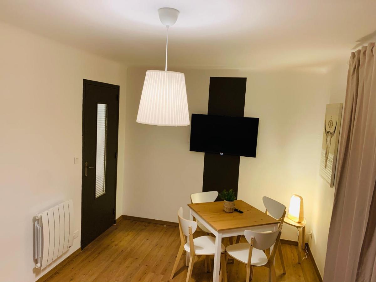 Rose Appartement Manosque Buitenkant foto