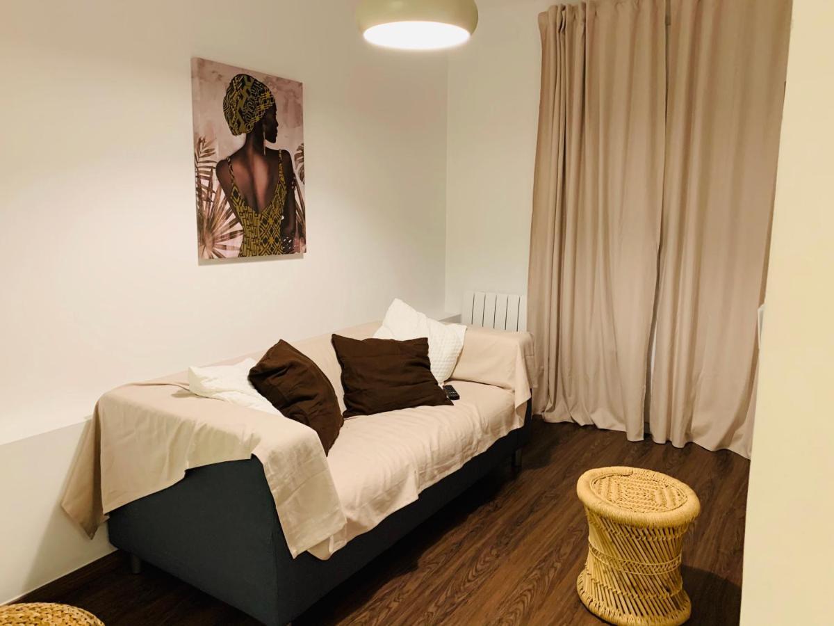 Rose Appartement Manosque Buitenkant foto