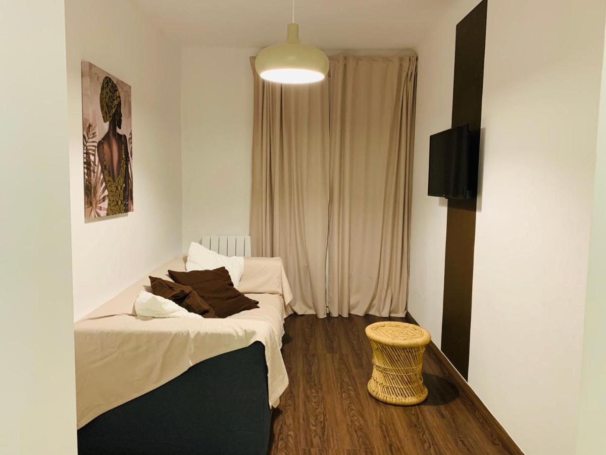 Rose Appartement Manosque Buitenkant foto