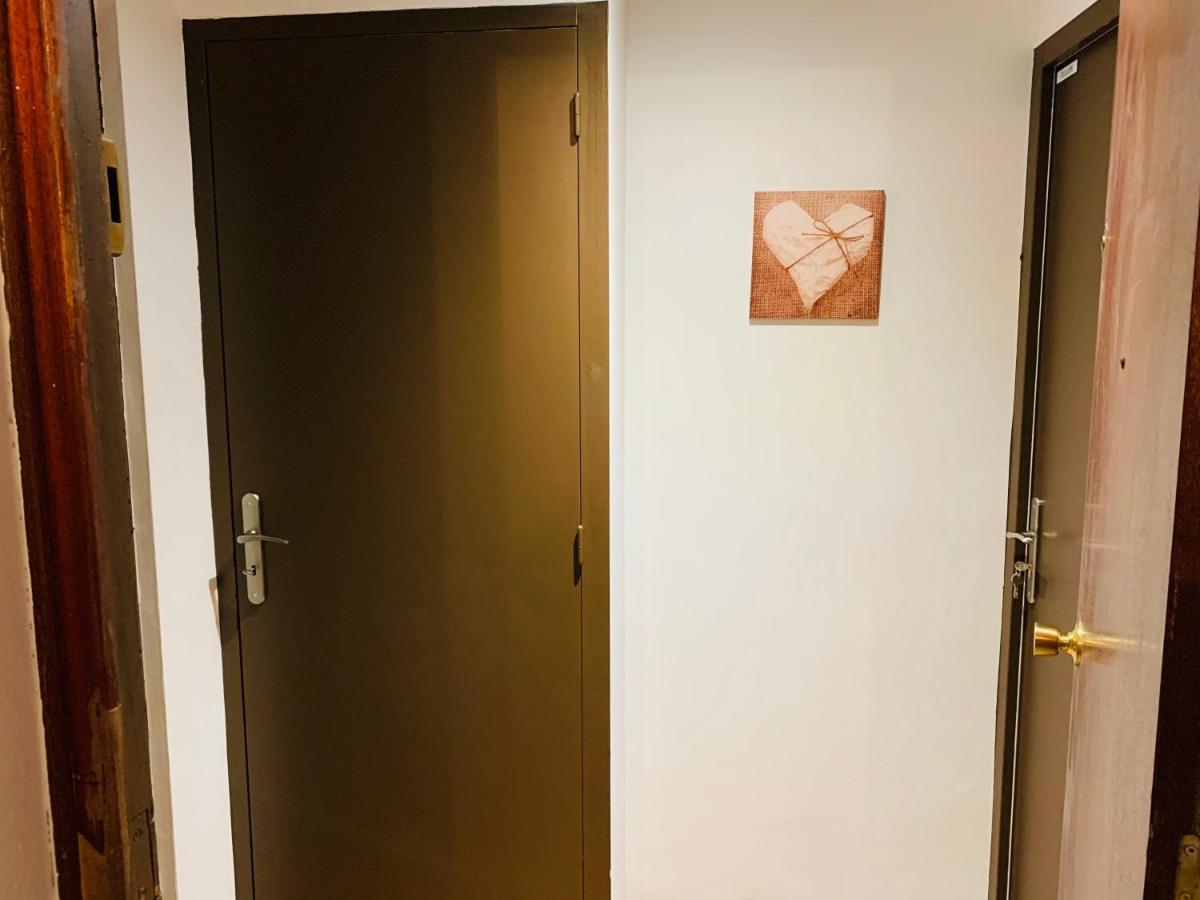 Rose Appartement Manosque Buitenkant foto